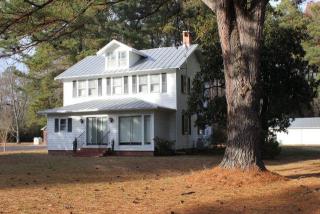 11139 Buckley Hall Rd, Beaverlett, VA 23109-2244