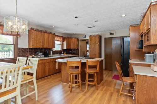 2240 Dean Rd, Mount Olive OH  45106-9440 exterior