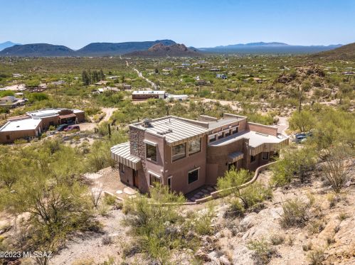 5757 Sorrel Ln, Tucson, AZ 85746-3653