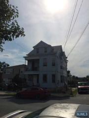 356 18th St, Paterson, NJ 07524-2611