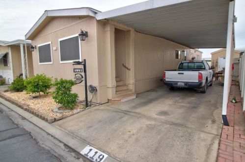 1400 Tully Rd, Turlock CA  95380-3064 exterior