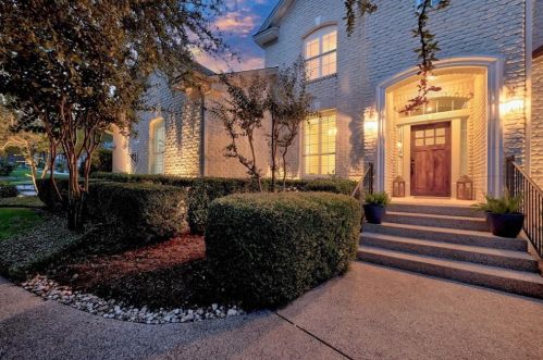 10608 Coreopsis Dr, Austin, TX 78733-5724
