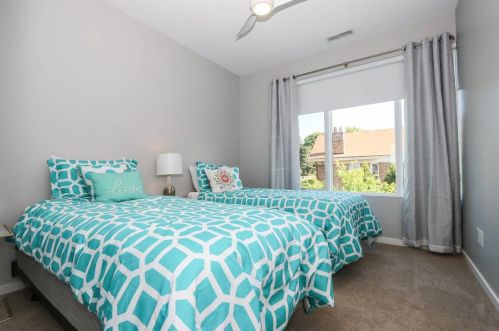 2872 Erie Ave, Cincinnati OH 45227-2735 exterior