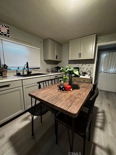 937 Taylor Ave, Ontario CA  91761-3426 exterior