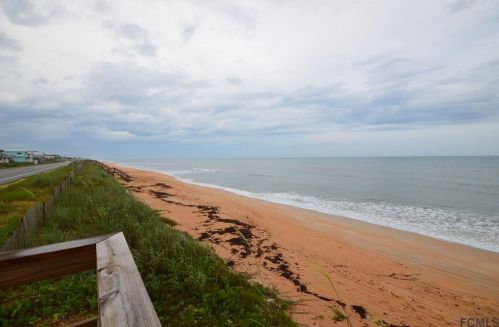 1939 Oceanshore Blvd, Flagler Beach FL  32136-2804 exterior