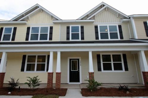 9060 Parlor Dr, Ladson, SC 29456-5517