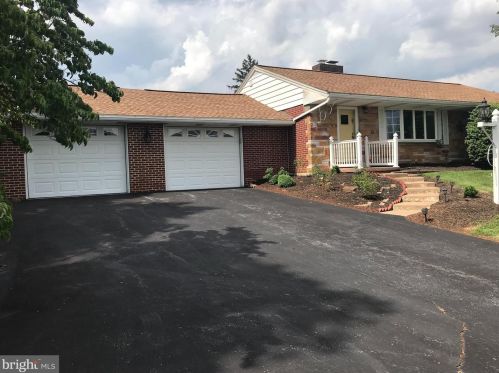 505 Westmoreland Ave, West Enola, PA 17025-2654