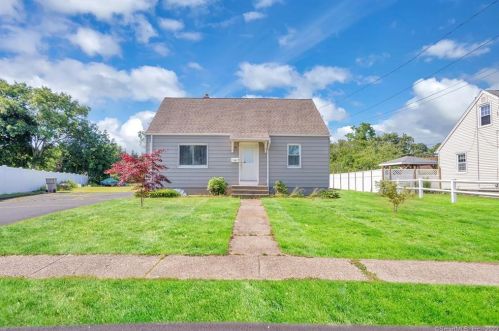 12 Bayberry Dr, Bristol, CT 06010-7603