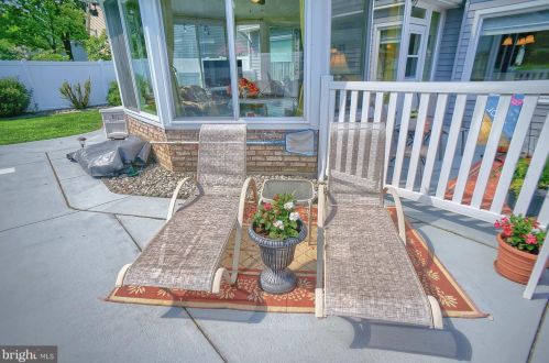 475 Woodcrest Dr, Navy Sup Dpt PA 17050-6854 exterior