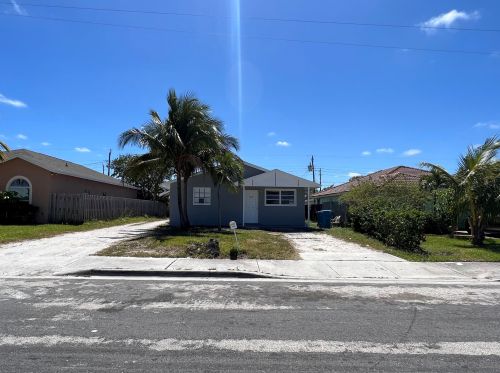 522 11th Ave, Boynton Beach, FL 33435-3053