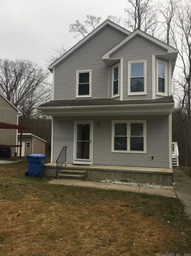 9 Gillette Rd, Norwich, CT 06360-4845