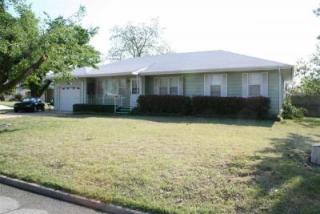 739 32nd St, Lawton, OK 73505-5106