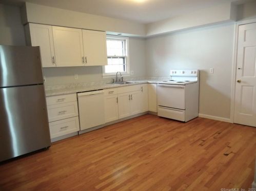 150 Ellsworth St, Bridgeport CT  06605-3116 exterior