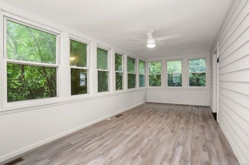 123 Woodland Dr, Milford CT  06460-5029 exterior