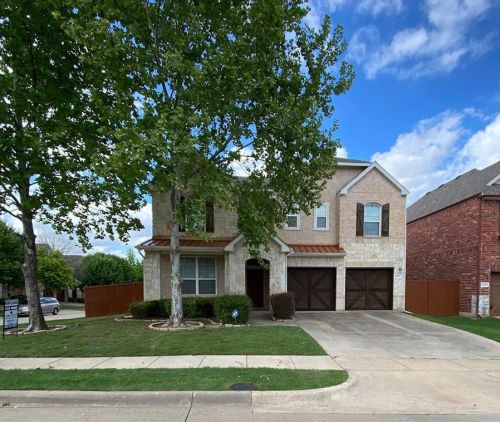 2001 Testament Trl, Plano TX  75074-2092 exterior