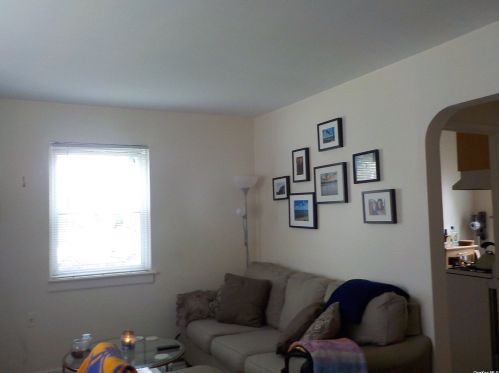 254-24 73rd Rd, Floral Park, NY 11004-1157