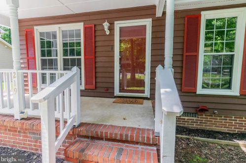 219 Land Or Dr, Ruther Glen VA  22546-1069 exterior