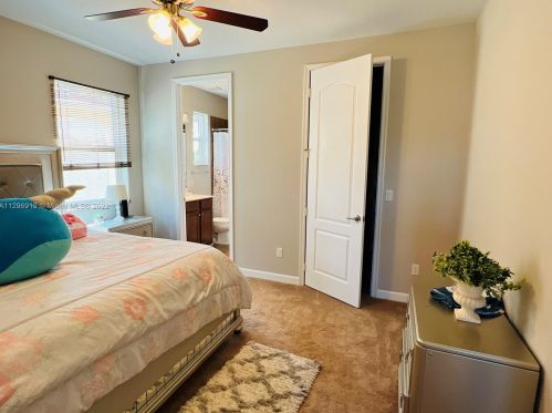 3864 Aspen Leaf Dr, Boynton Beach FL  33436-1700 exterior