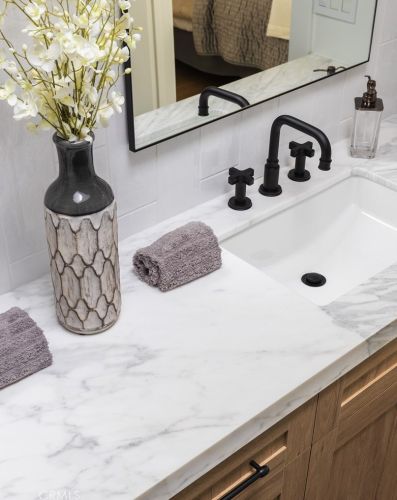 1945 Santiago Dr, Newport Beach CA  92660-3834 exterior