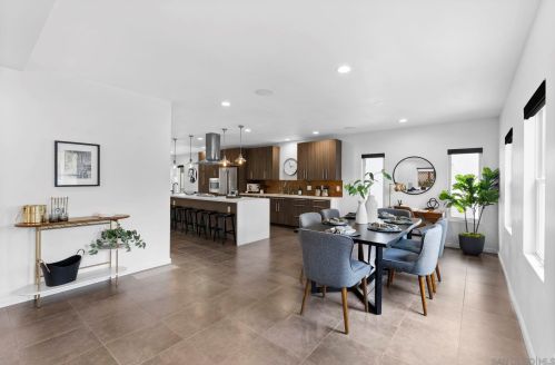 4825 Biona Dr, San Diego CA 92116-2332 exterior