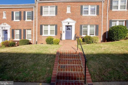 925 Randolph St, Washington, DC 20011-5739
