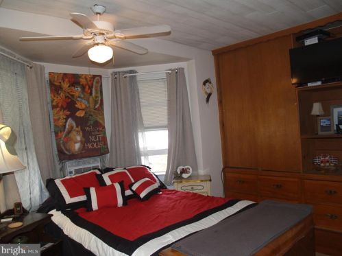 35 Fairview Ave, Lansdale PA 19446-2639 exterior