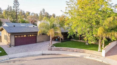 296 Kanan Rd, Calabasas, CA 91377-1108