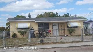 5461 24th St, Hollywood FL  33023-3152 exterior