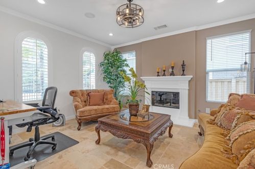 13 Via Niccolo Ct, Lake Elsinore CA  92532-0147 exterior