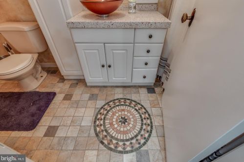 200 Park Dr, Camden NJ  08108-2236 exterior