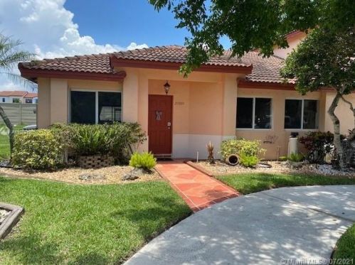 20880 1st St, Hollywood, FL 33029-2170