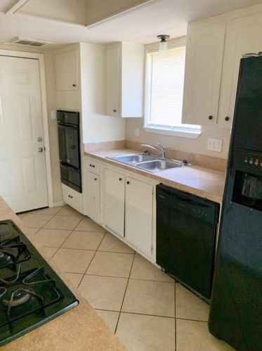 503 Cambridge Village Dr, Humble TX  77338-5008 exterior