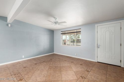 4941 Andrew St, Tucson AZ 85711-6431 exterior