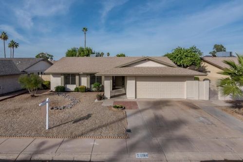 5834 Angela Dr, Glendale, AZ 85308-3835
