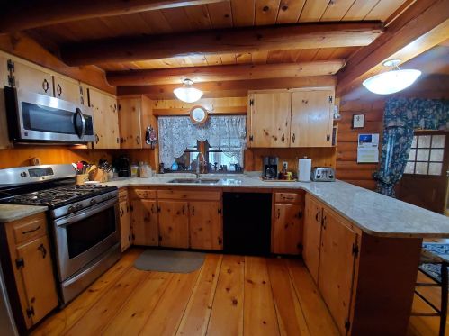 163 Jones Hill Rd, Enfield NH  03748-3307 exterior