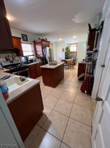 398 Sussex St, Paterson NJ  07503-1913 exterior