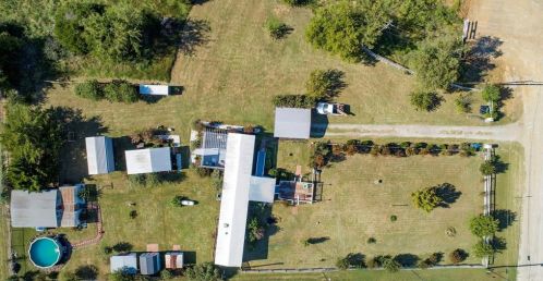 3200 Ben St, Burleson, TX 76028-1538