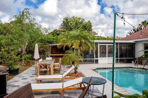 4836 Lee Rd, Delray Beach FL  33445-3287 exterior