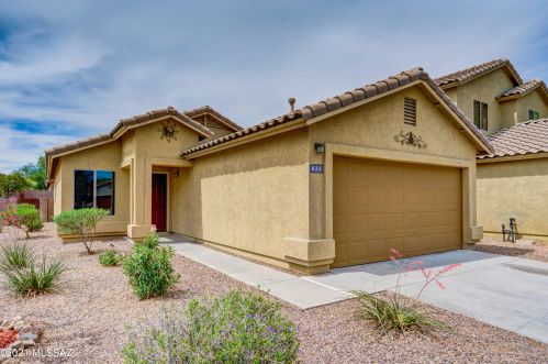 635 Emerald Key Dr, Green Valley, AZ 85614-5250