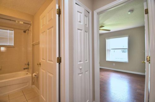 12969 Entrada Dr, Orlando FL 32837-4700 exterior