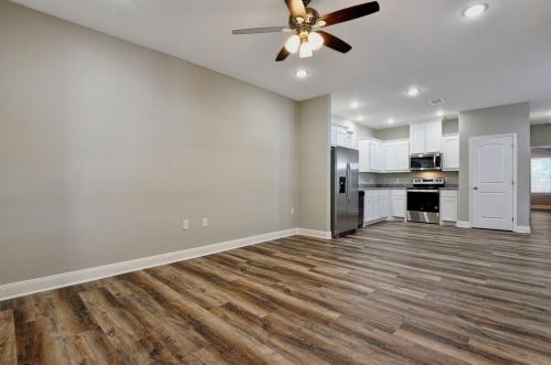 1040 Dubois St, Denison TX  75020-7912 exterior