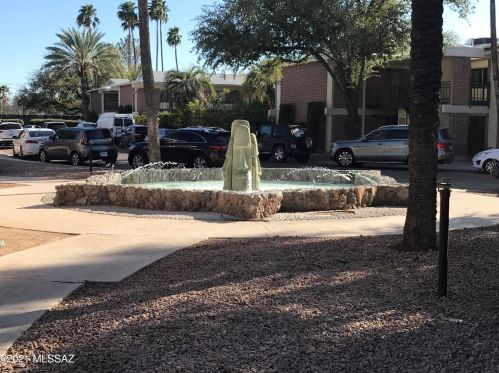 3940 Timrod St, Tucson, AZ 85711-4160