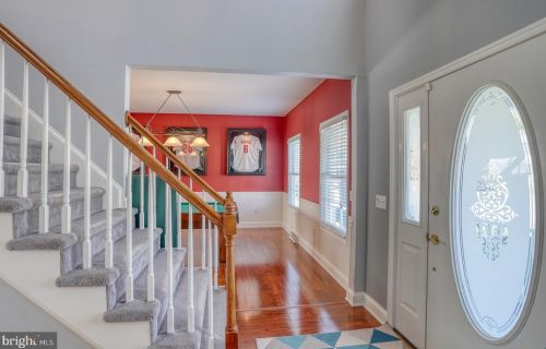 411 Mannering Dr, Dover DE  19901-5409 exterior