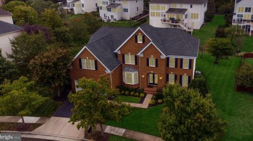 5318 Jacobs Creek Pl, Haymarket VA  20169-6150 exterior