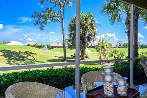 6689 Alden Woods Cir, Naples, FL 34113-3425