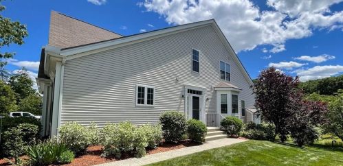 14 Heather Ln, Stow, MA 01775-1256