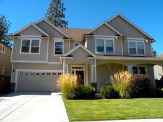 61513 Tall Tree Ct, Bend, OR 97702-3297