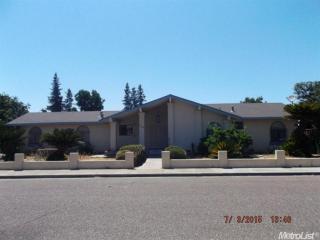 1745 Highlands Ave, Turlock CA  95382-2582 exterior