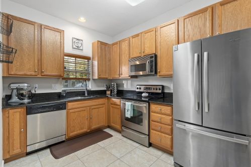 1828 77th Dr, Vero Beach FL  32966-6679 exterior