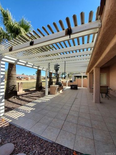 2005 Desert Palms Dr, Bullhead City AZ  86426-8848 exterior